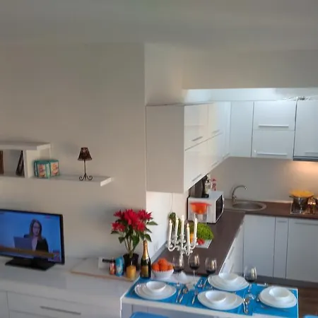 Turquoise Studio Garsoniera Mamaia